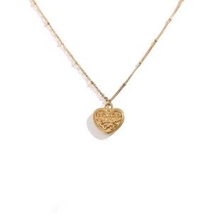 Elegant Gold Heart Pendant Necklace